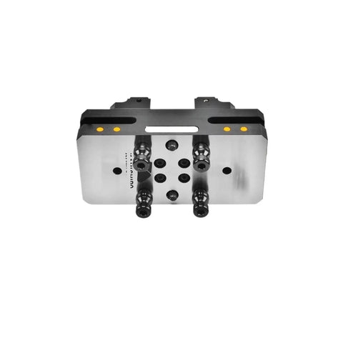 High Quality Heavy Duty Self Centering Vise Delivers Rock Solid Grip And No Sweat Operation For Clamping Pipes Or Round Stock During Cnc Turning Or Sanding Jobs - top view of robust steel body with precision jaws.