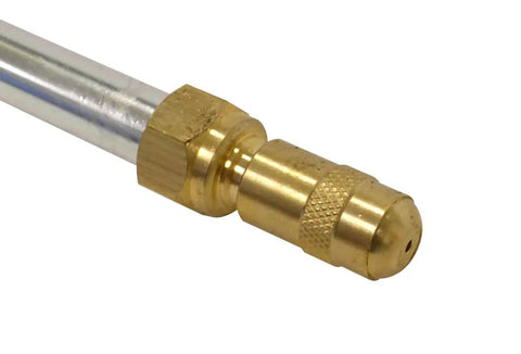 Adjustable brass nozzle of Pistol Grip Deluxe Sprayer For Lawn Care Greenhouse Roof Spraying With Brass Nozzle 350 Psi