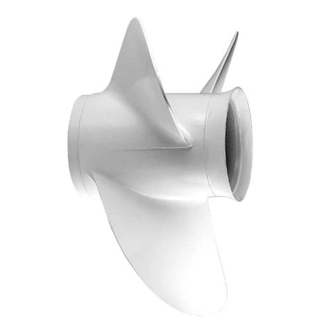 Aluminum Three Blade Propeller 13 1/4 Inch Diameter 17 Pitch Right Hand Rotation OEM Replacement 6E5-45945-01-00 close-up