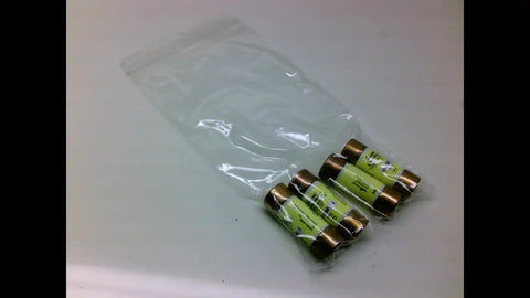 LPJ-15SP Class J Fuses Pack Of 4 For Automotive And Electrical Projects, High Quality Fast Acting Circuit Protectors, Durable Replacement Parts, Used Good Condition, Great Value Set For Panels, Boxes And OEM Upgrades. Pack of 4 fuses in plastic bag.