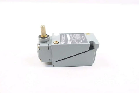 802T AP Limit Switch Series H Heavy Duty Industrial Control Sensor side view