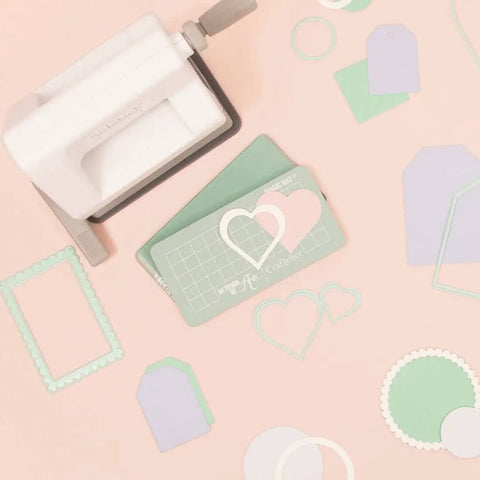 Mini Die Set For Scrapbooking And Card Making - 7 Scalloped Circle Dies, Easy Cut Craft Essentials, die-cut machine and paper shapes