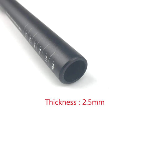 Close-up of Lightweight 25.4mm Aluminum MTB Handlebar 600mm Long, showing 22.2mm bar end, matte black finish, thickness 2.5mm