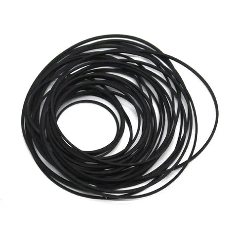 Bundle Of 30 To 40 Pulley Belts For DIY Toy Module Car Black Rubber Drive Belts With Diameters From 3cm To 8cm laid out