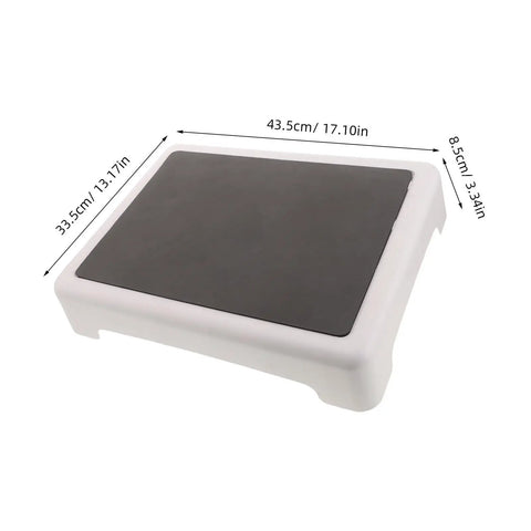 Portable Dog Training Platform With Non Slip Surface And Absorbent Pad For Small Breeds 17x13x3.4 Inches, side view
