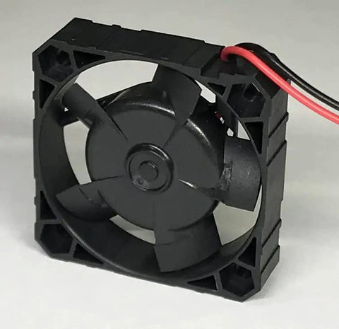 Front view of 12V 40Mm Square Fan Motor With 5,800 RPM, 0.15 M3 Min Airflow, 23 Pa Static Pressure, Low-Current 0.06 A