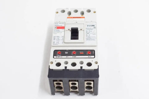 Heavy Duty 175 Amp Three Pole Molded Case Circuit Breaker With Solid 35ka Interrupting Power And Easy Six Hundred Volt Feed Thru Setup For Dependable Electrical Panel Upgrades On Site front view showing controls and connections.