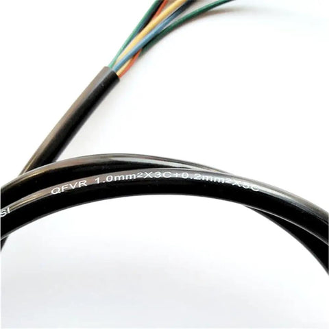 Cool 350W E-Bike Motor Extension Cable That Is Super Waterproof And Built To Handle Serious Heat So You Can Ride Hard Without Worrying About Melting Wires Or Bad Connections. black 1m waterproof e-bike motor extension cable with copper core and sealed plug
