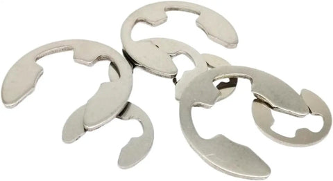 580 Piece External Retaining Ring Kit With E Clips And Snap Washers For Shafts, metal retaining rings close-up