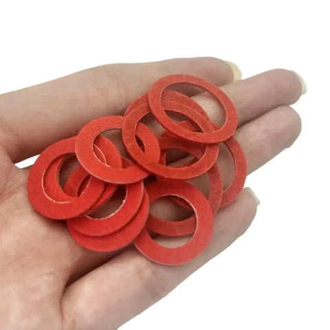 Insulated O Type Flat Washer Kit, 14 Sizes, 150 Pcs, Inner 5mm to 18mm, Outer 10mm to 24mm, Sealing Gaskets, Heavy Duty Hardware Set for Auto, Plumbing, Machinery, and DIY Projects red washers in hand
