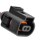 Connector detail of Heavy Duty 12V Electric Inline Coolant Pump 1K0965561J Auxiliary Water Pump For Cars, plastic housing.