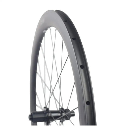 Carbon Disc Brake Wheelset With 50mm Deep Rim For 700c Road Bikes Tubeless Ready Clincher Beast Mode Aero MT075 Hub, side view.