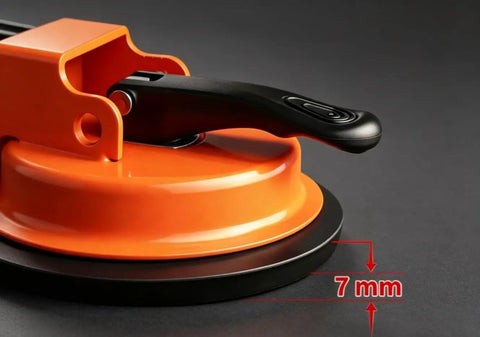 Close-up of Heavy Duty Floor Gap Fixer With Rubber Mallet 70KG Suction Cup Puller, showing 7mm gap detail.
