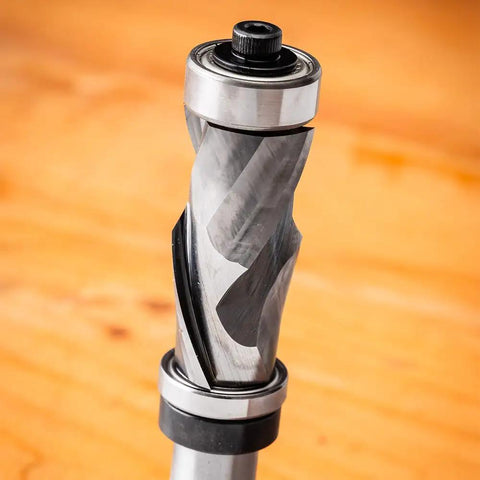 Slick Compression Flush Trim Router Bit With Top And Bottom Bearings, 3/4 inch diameter detail view for precise wood templating.