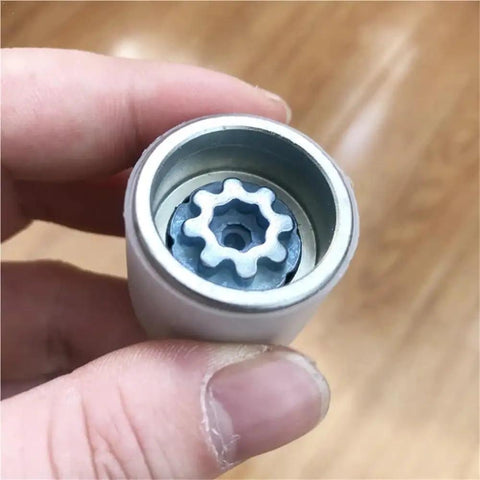 Hot Ride Car Lug Nut Socket Wrench Key Sleeve For Audi A3 A4 A6 Q5 Q7 Q3 Removal Tool Disassembly Kit With Premium Steel Build, steel socket