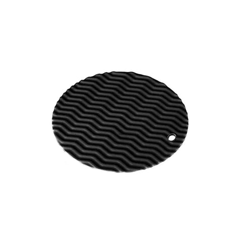 Silicone mat from 6 Piece Air Fryer Accessory Kit For 5.0 To 7.0 Quart Models With 8 Inch Baking Pan