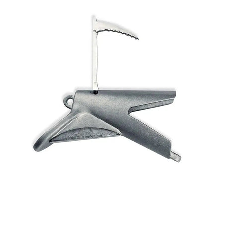 Silver aluminum head of Dead Bait Slow Trolling Lure Pro Grade Rig For Kayaks Boats And Jet Skis With Hyper Realistic Swimming Action.
