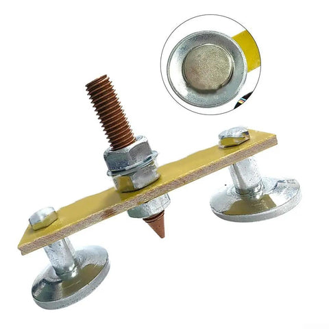 Heavy Duty Double Magnet Head Ground Clamp With N35 Neodymium Base For Fast Welding Setup On Flat Curved Metal Tables Or Poles Without Slippage Ever, close-up view of magnets.