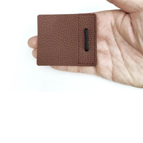 Square Cow Leather Archery Finger Tab For Right Hand Long Bow Hand Protector on hand, premium thickened leather, 7.5x6.5 cm