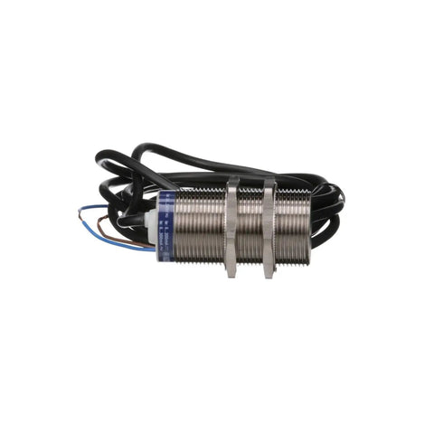 Inductive Proximity Switch XS6 M30 Sensor, 62mm long brass body, Sn 15mm sensing, 24 to 240V AC DC, with 2m cable in rugged design.