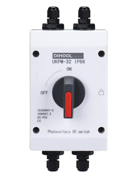 Outdoor Solar Disconnect Switch 32 Amp DC 1200V Four Pole Isolator With IP66 Weatherproof Enclosure, front view showing red switch handle