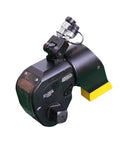 Heavy Duty Hydraulic Torque Wrench Square Drive Bolt Tightening Tool 700 Bar Pressure with swivel hose attachment.