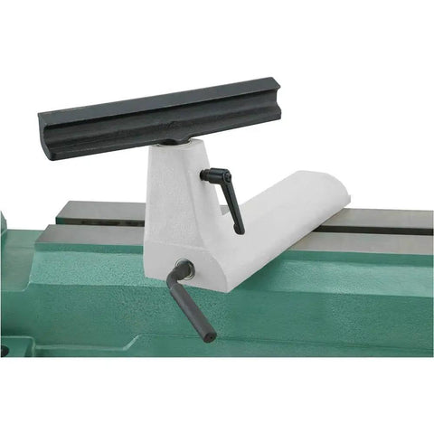 Banjo base detail of Heavy-Duty Variable-Speed Wood Lathe Workhorse With 3 HP 220V 3-Phase, 20 Inch Swing Over Bed, 24-7/8 Inch Gap.