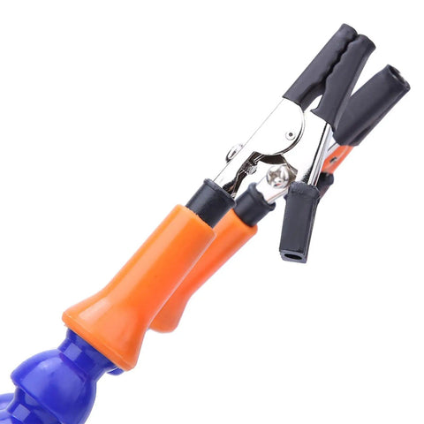 Close-up of a clip from Six Arm Soldering Stand With Adjustable Helping Hands, DIY Friendly, 360 Degree Rotating Insulated Clips