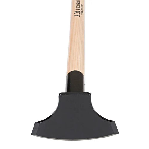 Tough As Nails Garden Hoe with 5-3/4 inch blade, three beveled edges, welded blade to socket, riveted head, 60-inch ash handle.