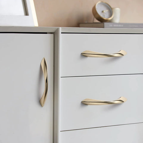 Rose Gold Cabinet Pulls 3 Inch Arch Twisted Handle Set For Kitchen Cabinets Drawers And Vanities on white dresser drawers
