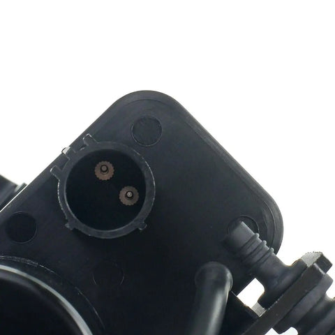 Close-up of No Sweat Electric Vacuum Pump Replacement For Excursion 00-05 Ram 2500 3500 03-04 and Super Duty 99-07 Diesel Rigs connector detail.
