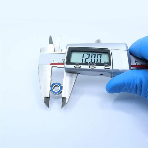Digital caliper measuring MR125RS 5x12x4 Mm ABEC-3 Blue Sealed 2RS ball bearing for RC cars