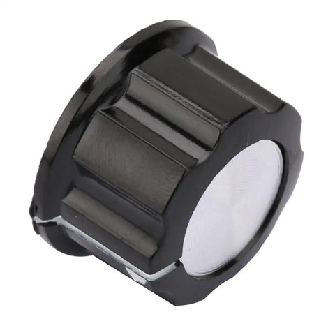 Close-up of knurled potentiometer knob with digital dial, 6mm shaft, 27mm diameter, for DIY electronics and audio equipment.