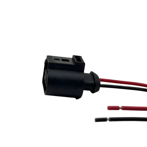 Beefed Up Premium Coolant Level Sensor Connector Pigtail For VW And Audi Vehicles Fits Jetta Golf GTI Passat Tiguan Beetle EOS Atlas Arteon Taos Touareg CC Rabbit A3 A4 A5 A6 A7 A8 Q5 S4 S5 S6 TT Replacement 1K0973202A 2-pin connector with 16 cm harness