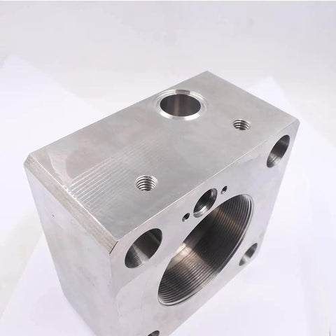 60K Waterjet Intensifier End Bell Left Side Assembly For Waterjet Cutting Machines, metal part, side view.