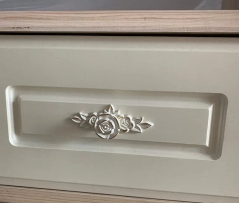 Four Pack 102mm Vintage Rose Cabinet Knobs With Backplates Zinc Alloy Flower Drawer Pulls For Dresser Vanity Nightstand Cupboard Ivory White And Gold Edge Finish Easy One Hole Install