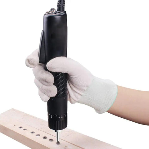 Hand using Electric Screwdriver Set With Adjustable Torque Ergonomic Anti Slip Grip And 6.35mm Bit Holder Dual Voltage 110 To 220V