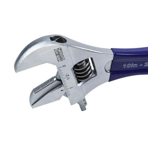Close-up of 2-In-1 Reversible Adjustable And Pipe Wrench With Extra Wide 1-1/2 Inch Jaw showcasing adjustable jaw detail.