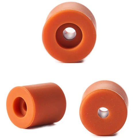 High temp silicone mounts for 3D Printer Bed Leveling Kit with Aluminum Hand Twist Nuts and Silicone Bed Spacers in a set of three.