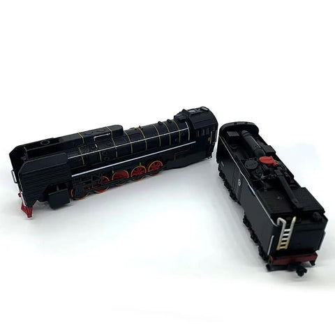 Vintage HO Scale Steam Locomotive Model Train With Black Body And Red Wheels Green Accents 13 Inch Long Realistic Detail