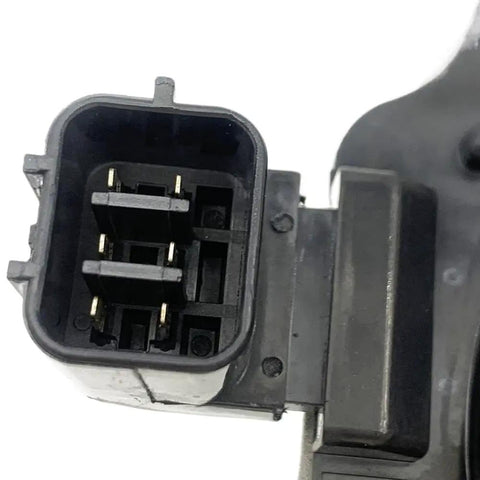 Electrical connector of Heavy Duty Inverter Coolant Pump 16032-24010 for hybrid vehicles, ensuring reliable thermal management.