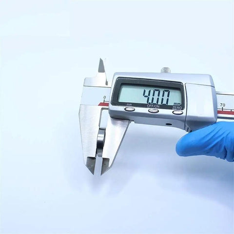 Digital caliper measuring 4mm thickness of 6701RS 6701 2RS Bearing Set For Hobby RC Cars And Trucks 12x18x4 Mm ABEC 3