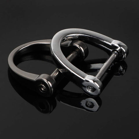 Two Six Pieces D Shape Key Ring Shackles With Screw Shackle In Black Silver Gold on black background