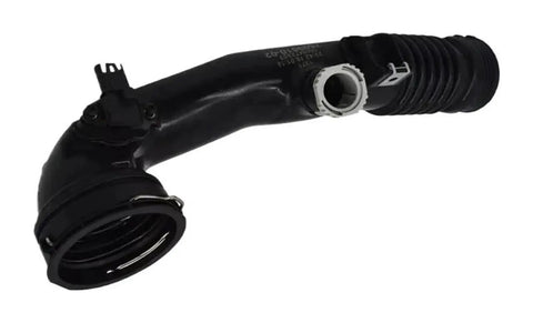 Heavy Duty Rubber Air Intake Hose For BMW F01 F02 And X6 E71 Stable Performance Breather Pipe 13717609810 heat shielded design.