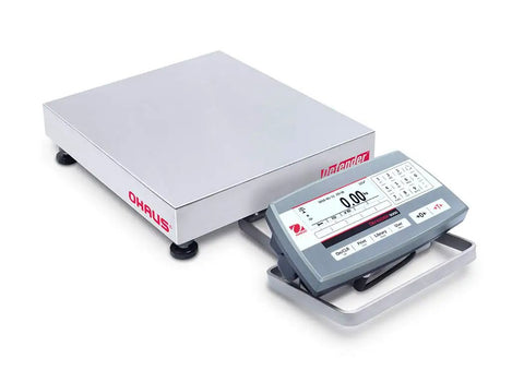 Defender 5000 Low Profile Bench Scale Square Base 25 Lb Capacity 0.001 Lb Resolution with digital display for industrial use.