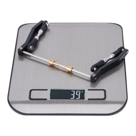Rear Sway Bar And Anti Tilt Link Kit For 1 By 10 RC Crawlers Aluminum Alloy Upgrade weighing 39g on digital scale
