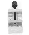 Beefy Metal Machine Vise Z012M for Wood Turning and Metalworking, zinc alloy construction, top view of vise clamp mechanism