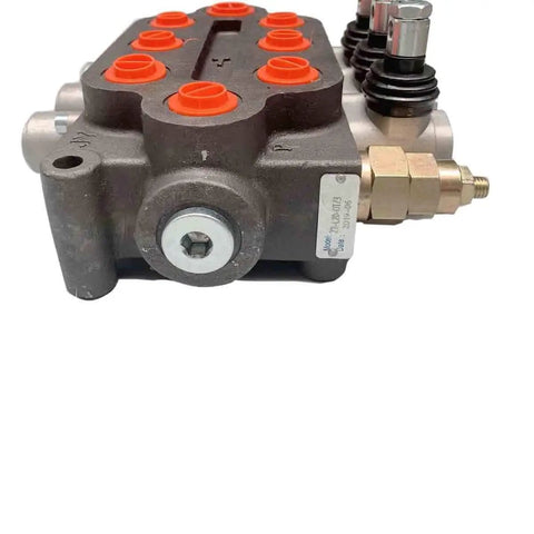 Side view of Heavy Duty 3 Spool Hydraulic Directional Control Valve With 25 GPM At 3000 PSI For Small Tractors Loaders And Log Splitters