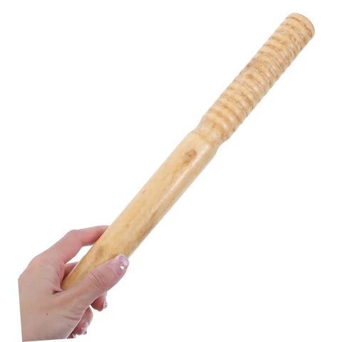 Hand holding Durable Dope Wooden Garden Tool Handle Replacement For Shovel Spade Hoe Sickle Interchangeable Multipurpose Grip