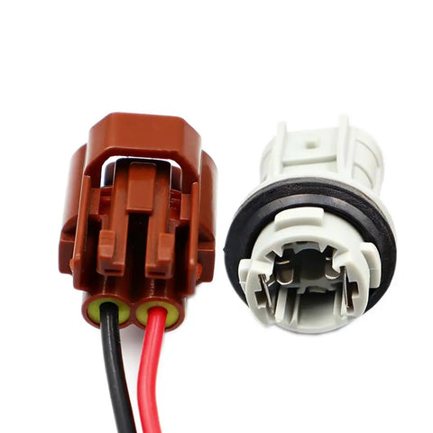Front Side Marker Light Connector And Socket Kit For 1996-2002 Toyota 4Runner showing connector with wires and socket